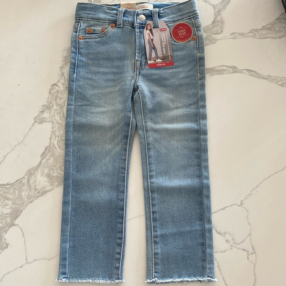BRAND NEW kids Levi’s jeans